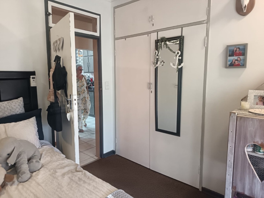 4 Bedroom Property for Sale in Carters Glen Northern Cape